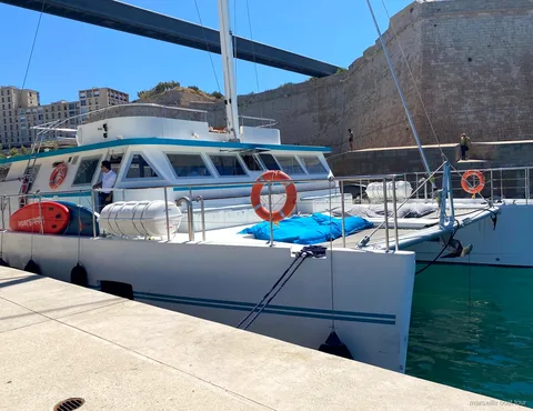 Seasonal buffet served on the Marseille sunset catamaran cruise